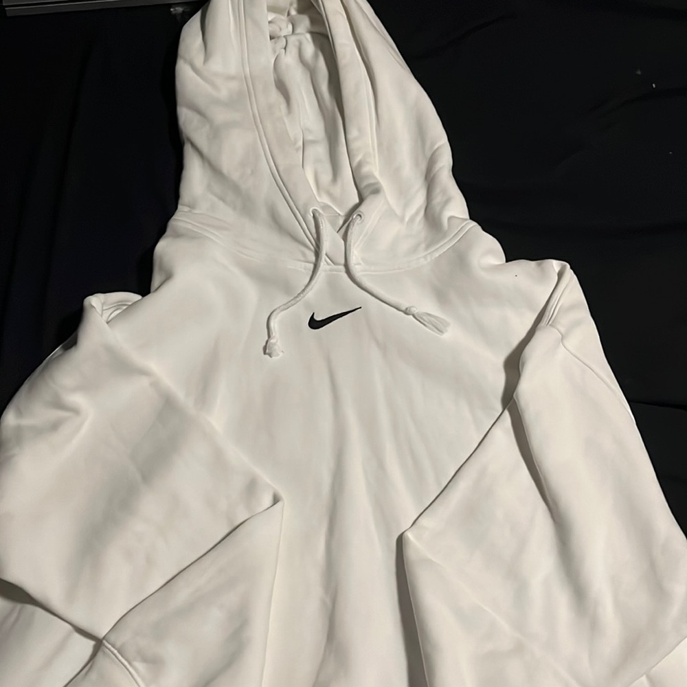 nike white sweatshirt pullover comfy hoodie